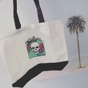 Skull tote bag